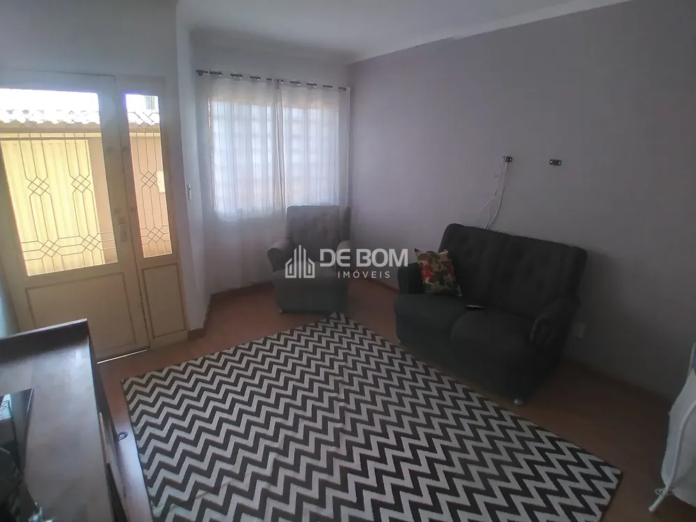 Casa, 3 quartos, 169 m² - Foto 1