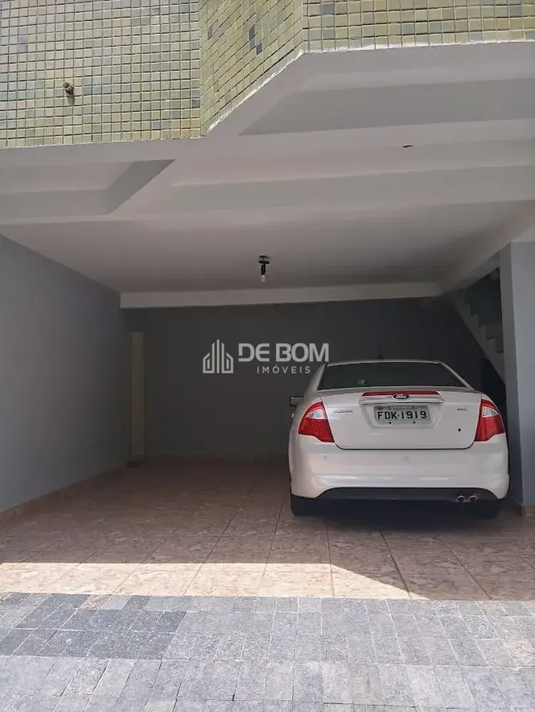 Casa, 3 quartos, 156 m² - Foto 2