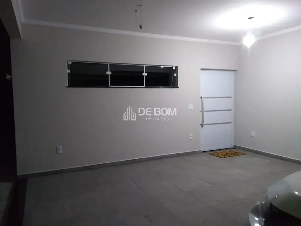 Casa, 3 quartos, 200 m² - Foto 2