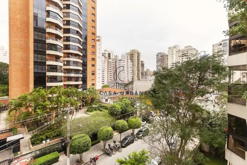 Apartamento, 3 quartos, 158 m² - Foto 1