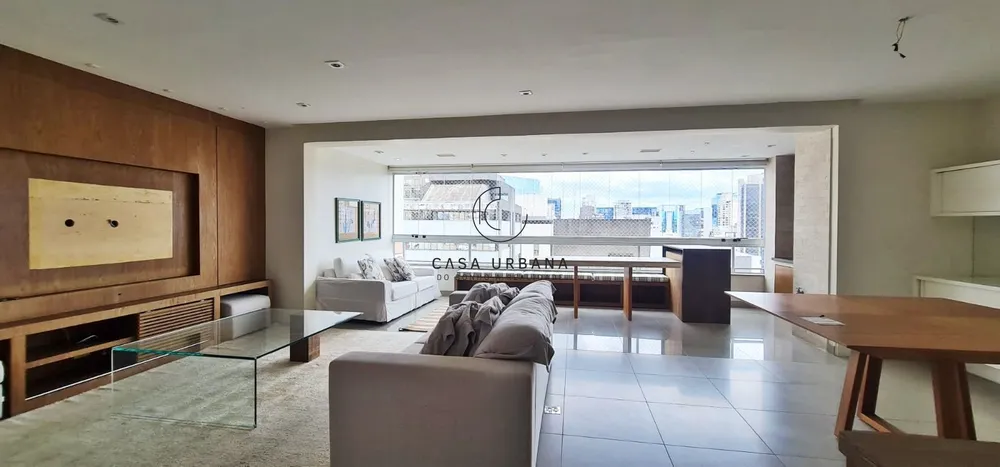Apartamento, 3 quartos, 146 m² - Foto 2