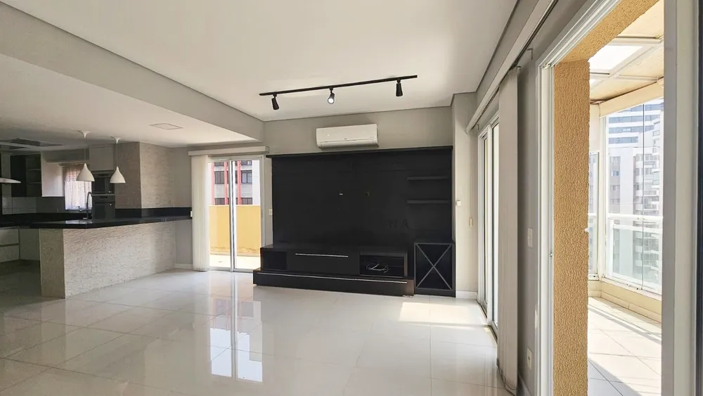 Apartamento, 3 quartos, 137 m² - Foto 4