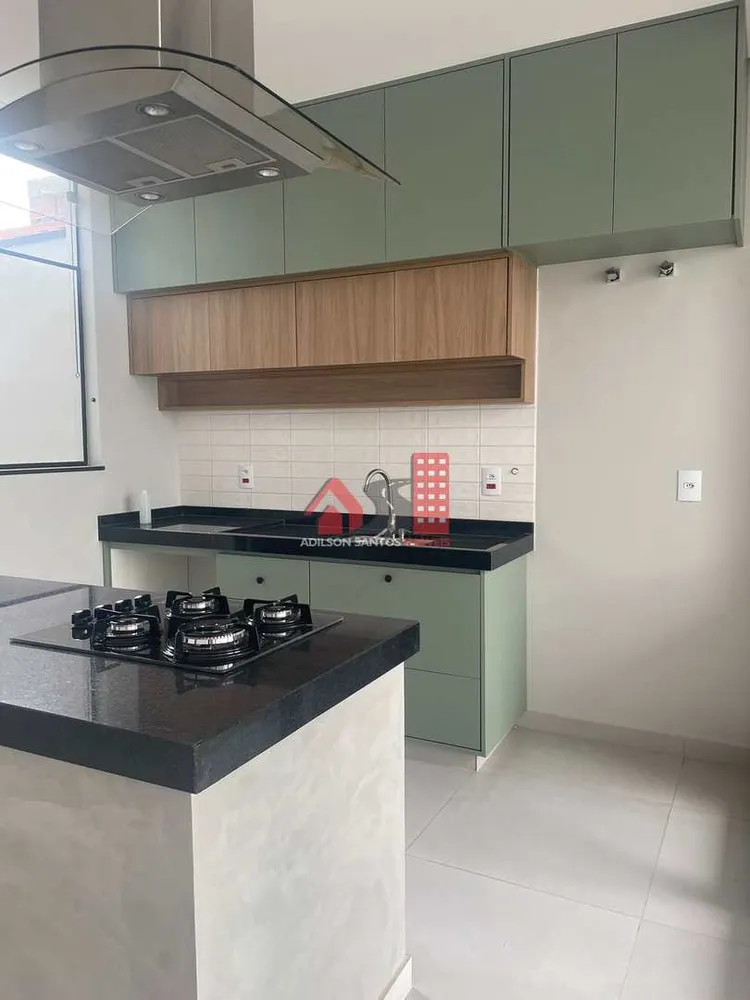 Casa, 3 quartos, 250 m² - Foto 11