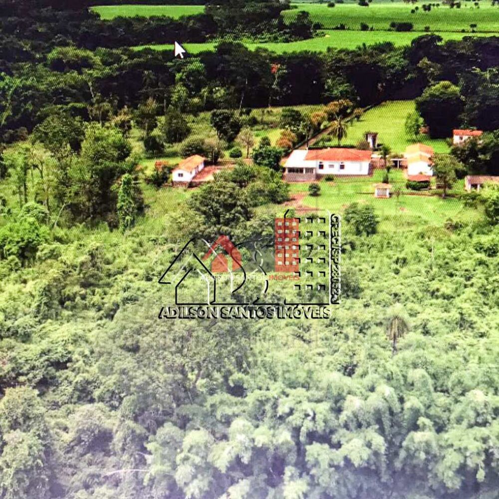 Chácara à venda com 3 quartos, 60000m² - Foto 2