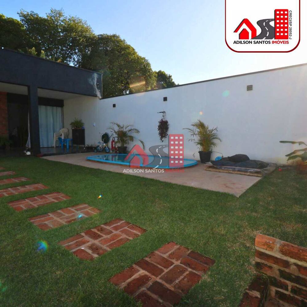 Casa à venda com 3 quartos, 250m² - Foto 9