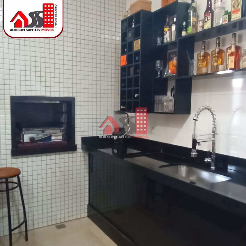 Casa, 3 quartos, 250 m² - Foto 9