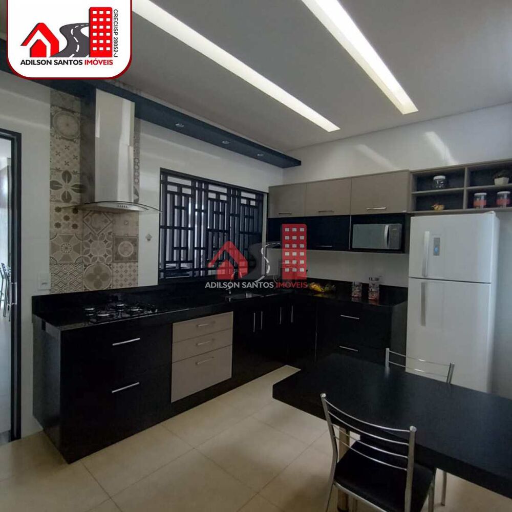 Casa, 3 quartos, 250 m² - Foto 7