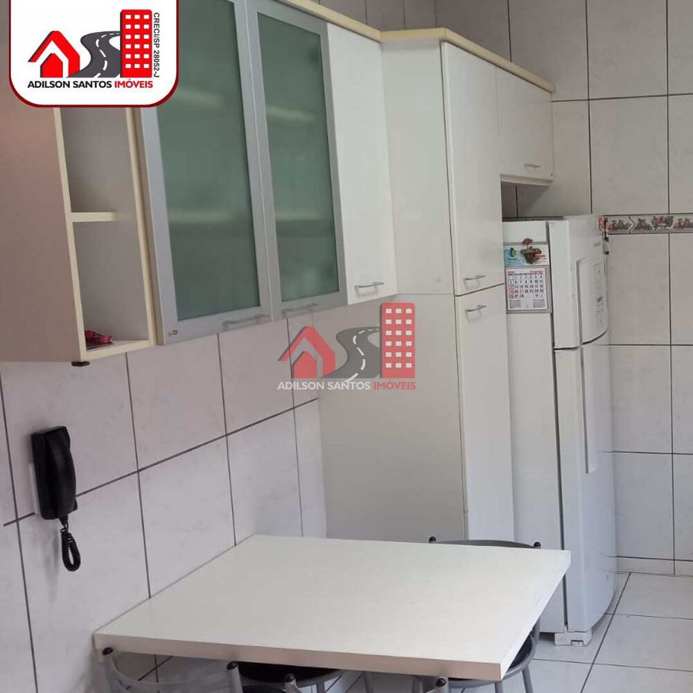 Casa à venda com 3 quartos, 320m² - Foto 4