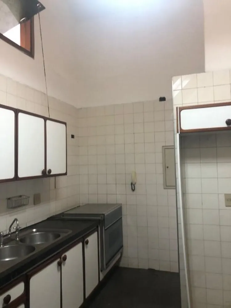Casa, 4 quartos, 241 m² - Foto 4