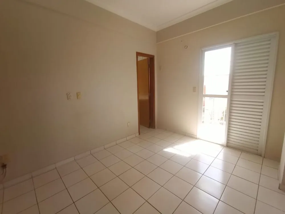 Apartamento, 3 quartos, 96 m² - Foto 2
