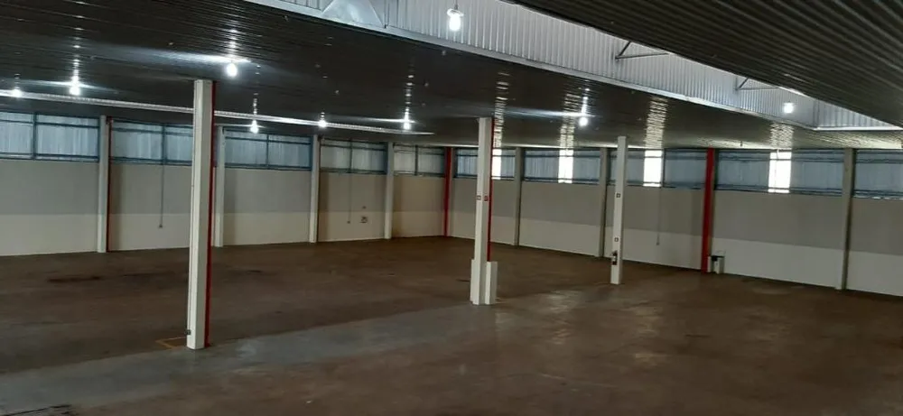 Depósito-Galpão, 3000 m² - Foto 1