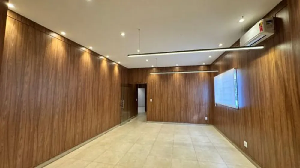 Loja-Salão, 720 m² - Foto 1