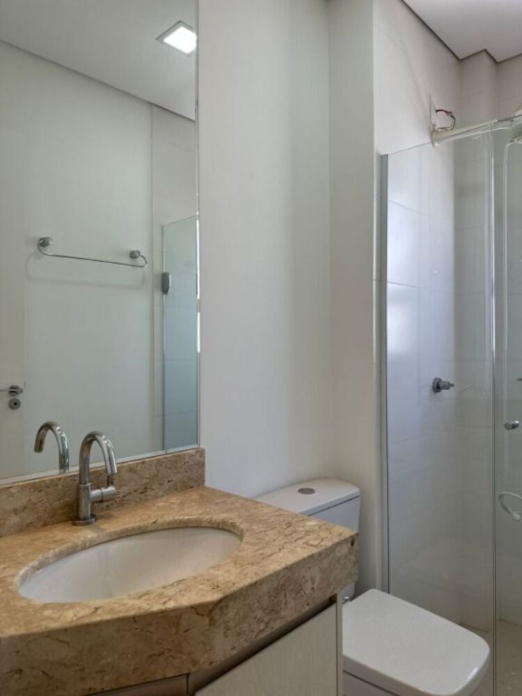 Apartamento à venda com 2 quartos, 66m² - Foto 3