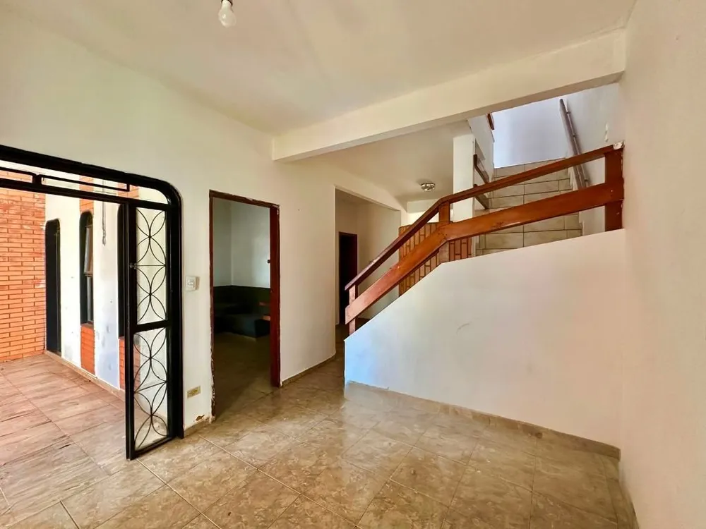 Casa, 4 quartos, 300 m² - Foto 4
