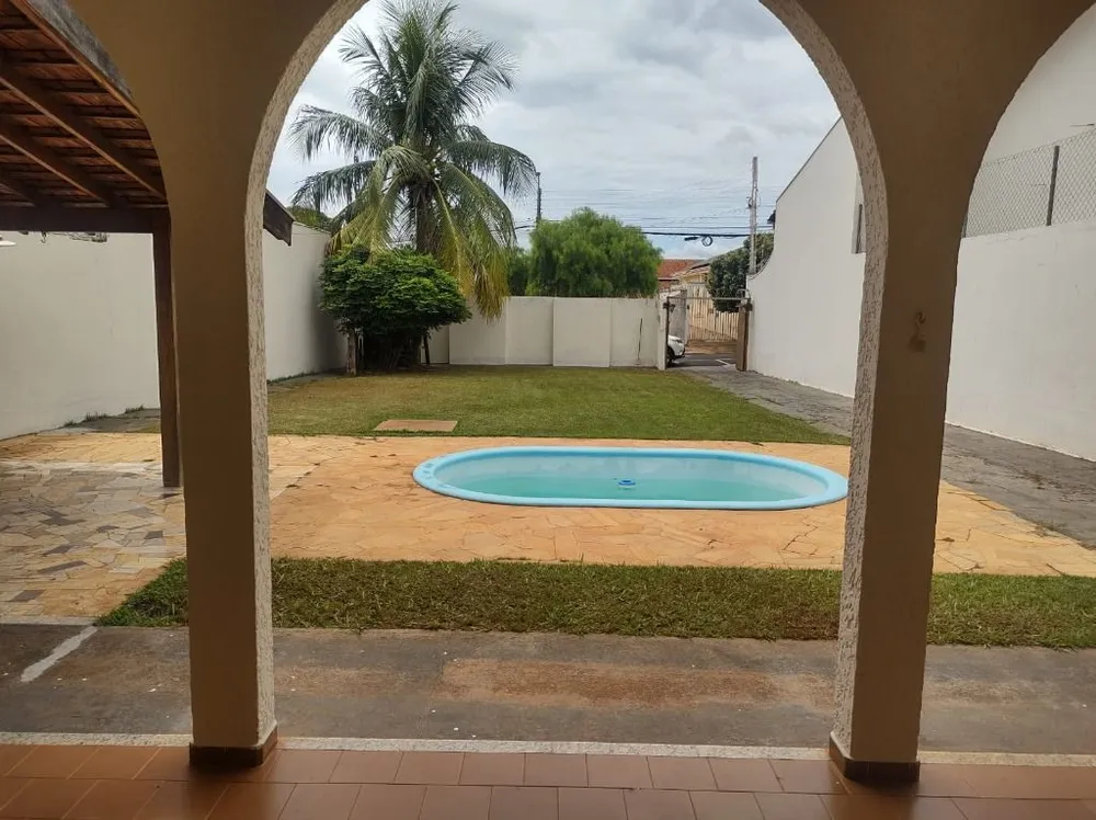 Casa, 2 quartos, 210 m² - Foto 3