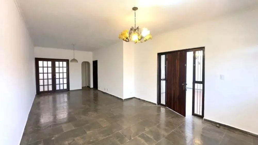 Casa, 3 quartos, 160 m² - Foto 2