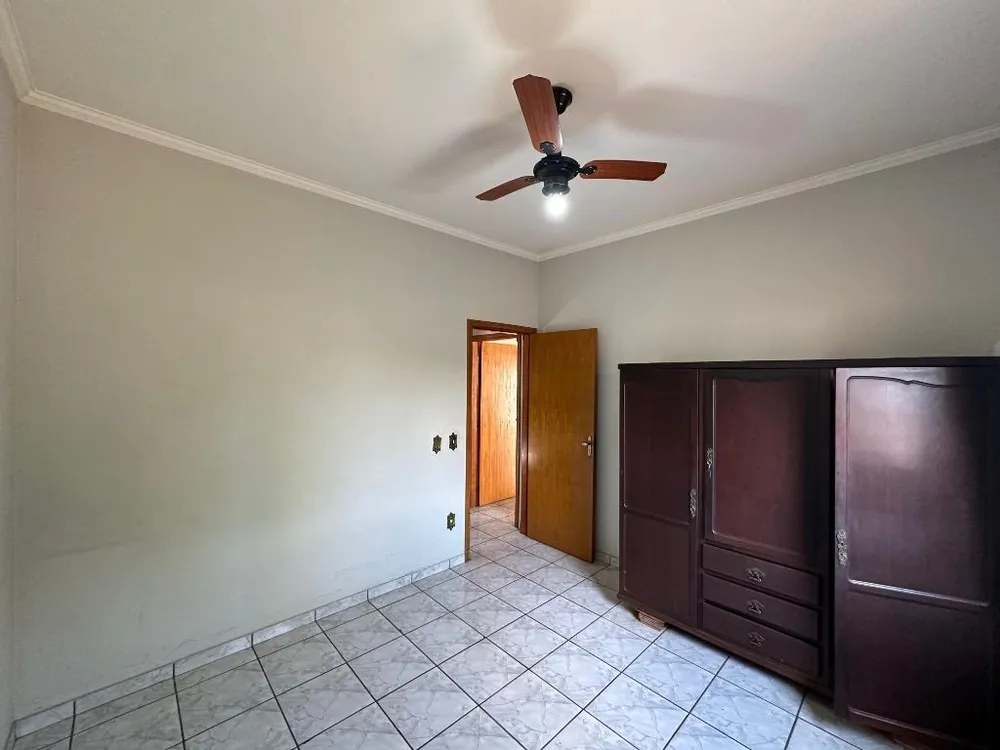 Casa, 3 quartos, 157 m² - Foto 2