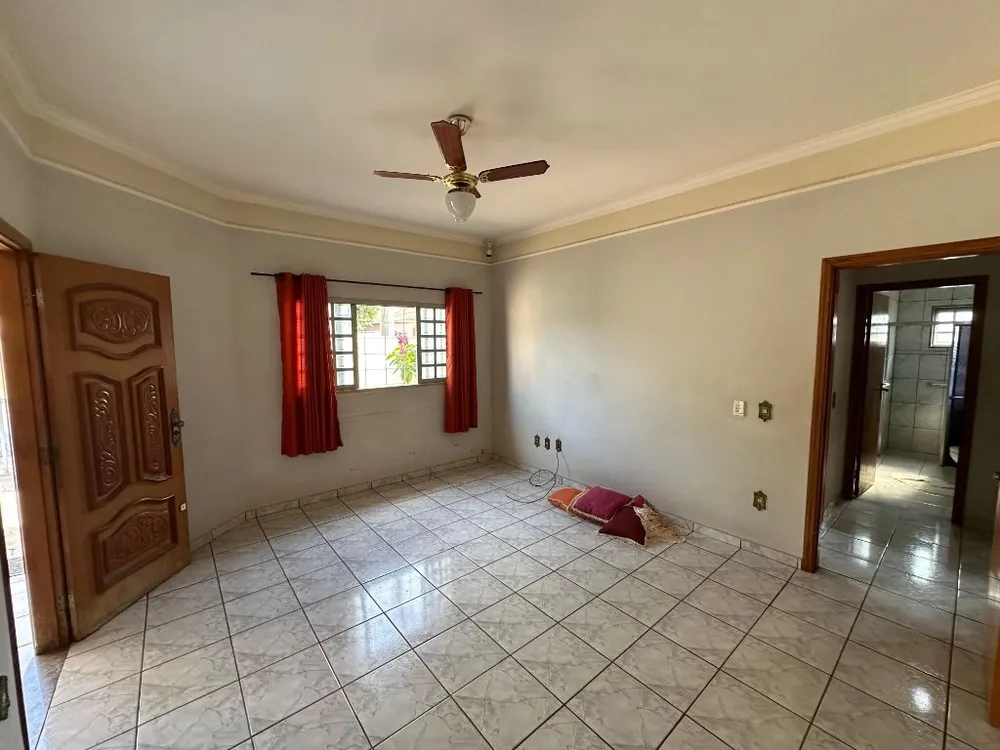 Casa, 3 quartos, 157 m² - Foto 4
