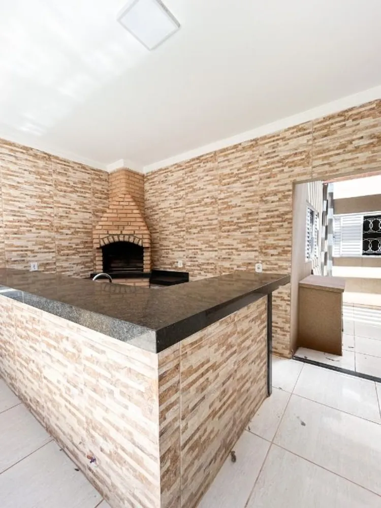 Casa, 3 quartos, 122 m² - Foto 1