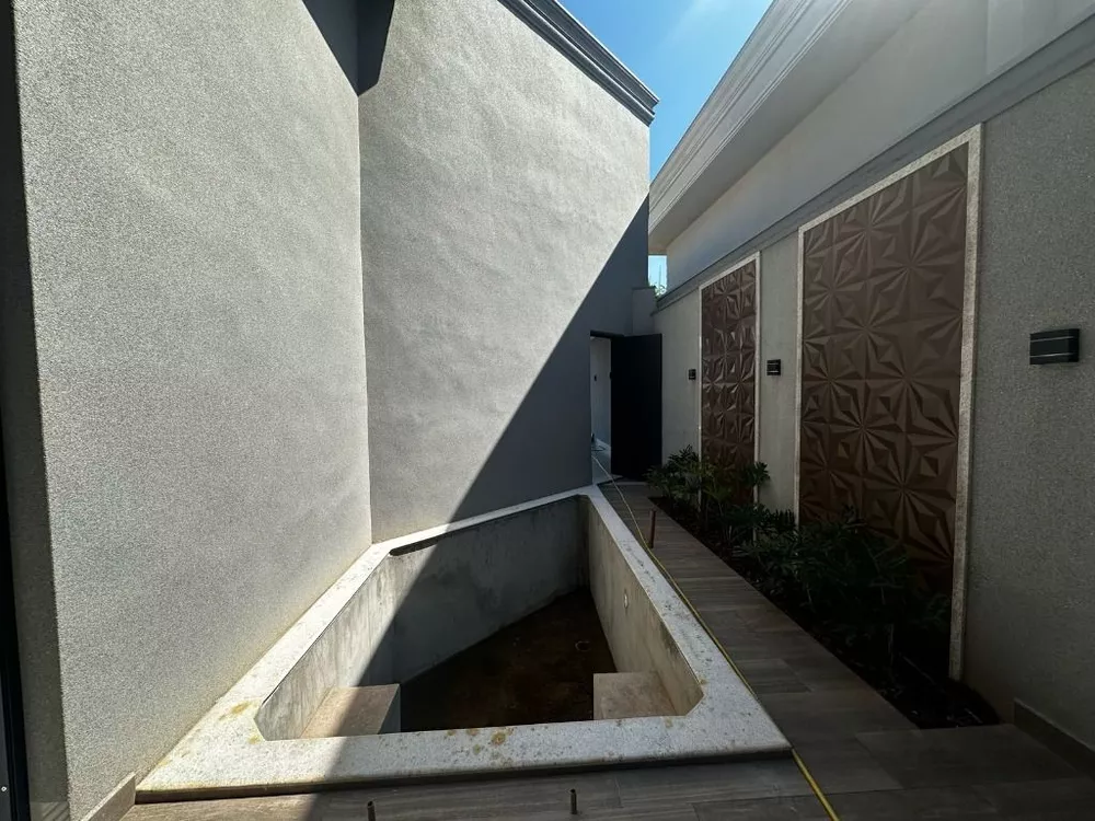 Casa de Condomínio à venda com 3 quartos, 226m² - Foto 3