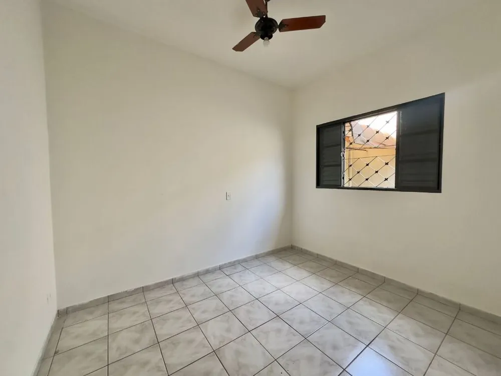 Casa, 3 quartos, 160 m² - Foto 2