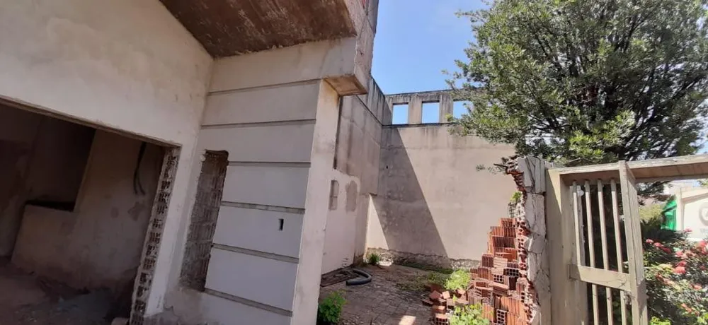 Casa, 6 quartos, 341 m² - Foto 3