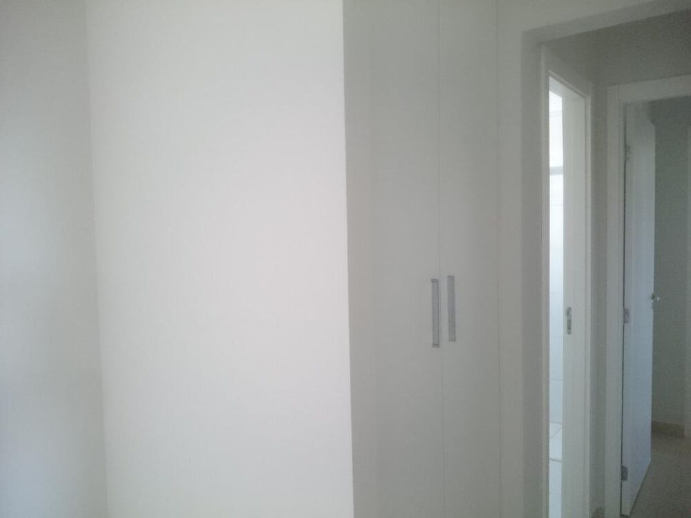 Apartamento à venda com 2 quartos, 71m² - Foto 4