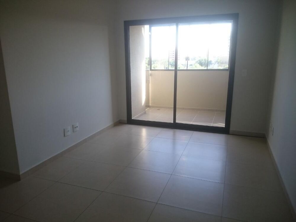 Apartamento à venda com 2 quartos, 71m² - Foto 1