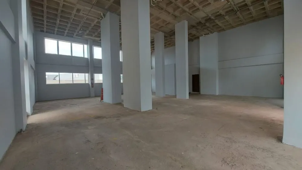 Sala-Conjunto, 240 m² - Foto 1