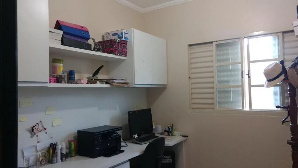 Casa, 3 quartos, 200 m² - Foto 6