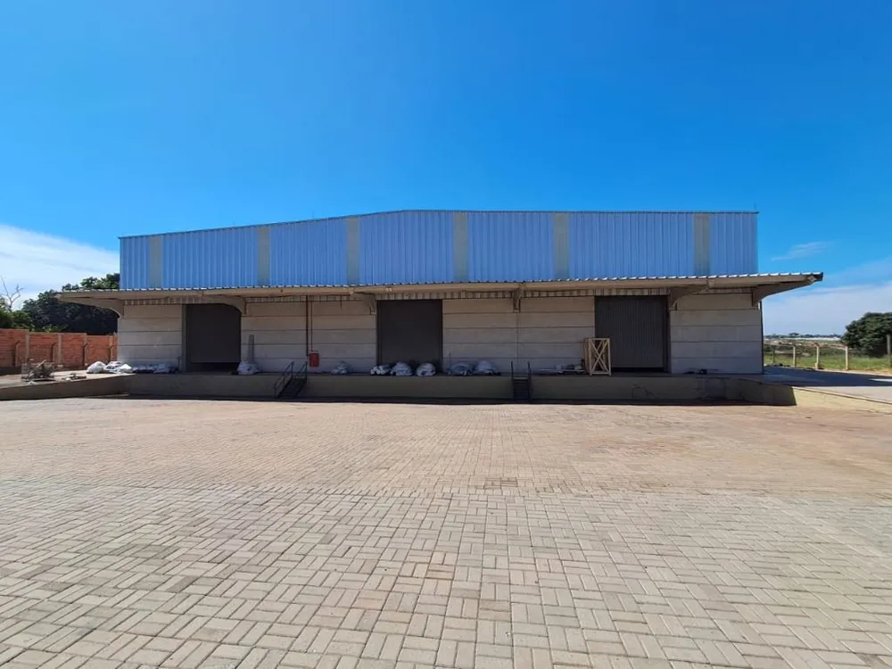 Depósito-Galpão, 2400 m² - Foto 2