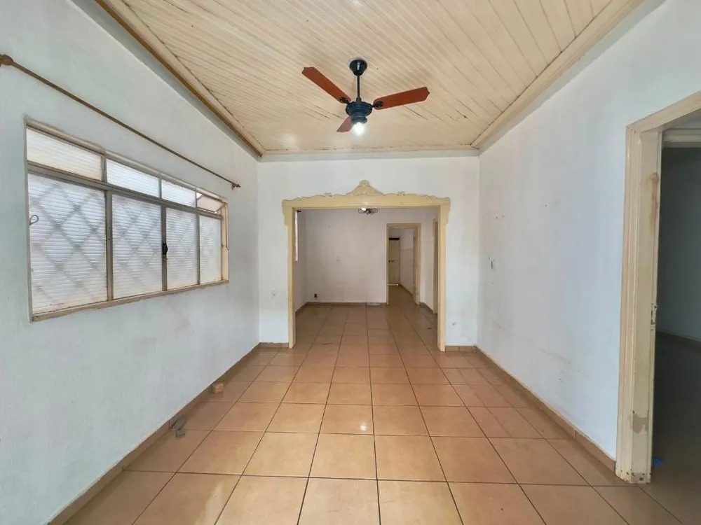 Casa, 4 quartos, 200 m² - Foto 2