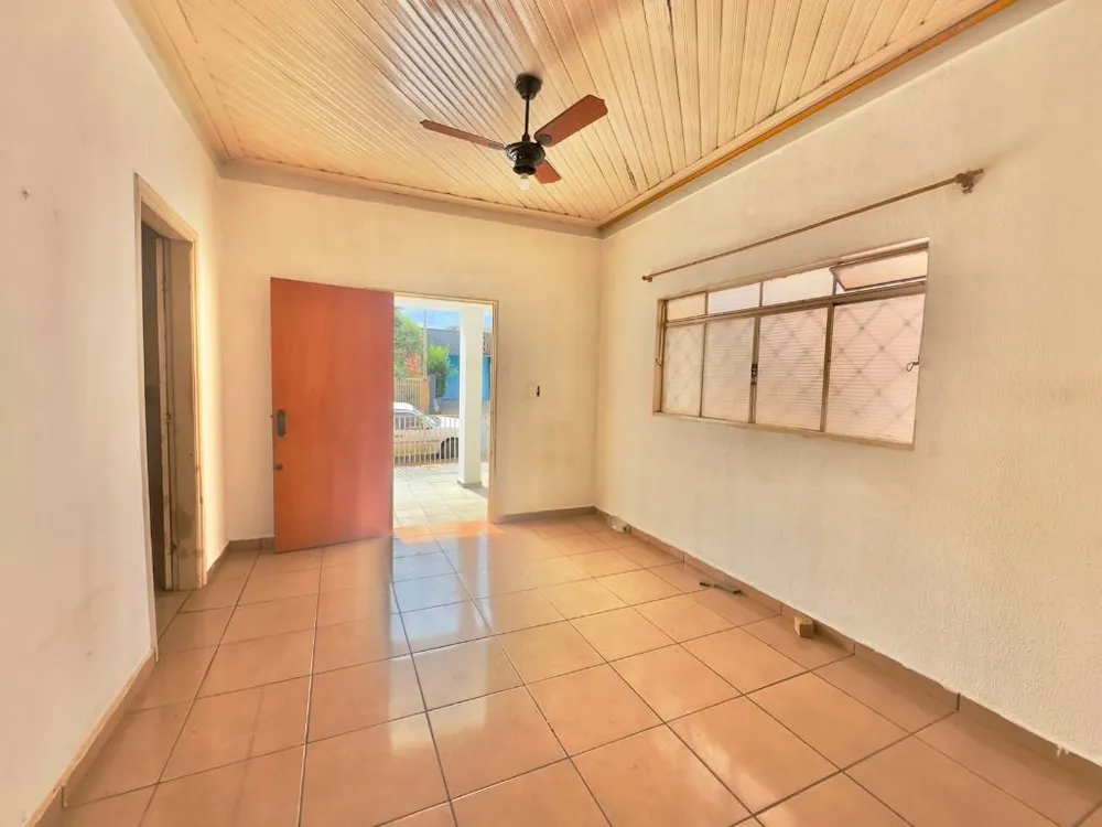 Casa, 4 quartos, 200 m² - Foto 3