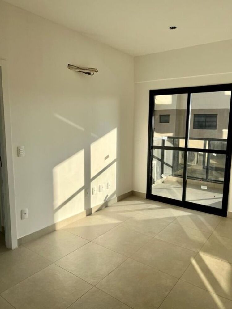 Apartamento à venda e aluguel com 1 quarto, 50m² - Foto 1