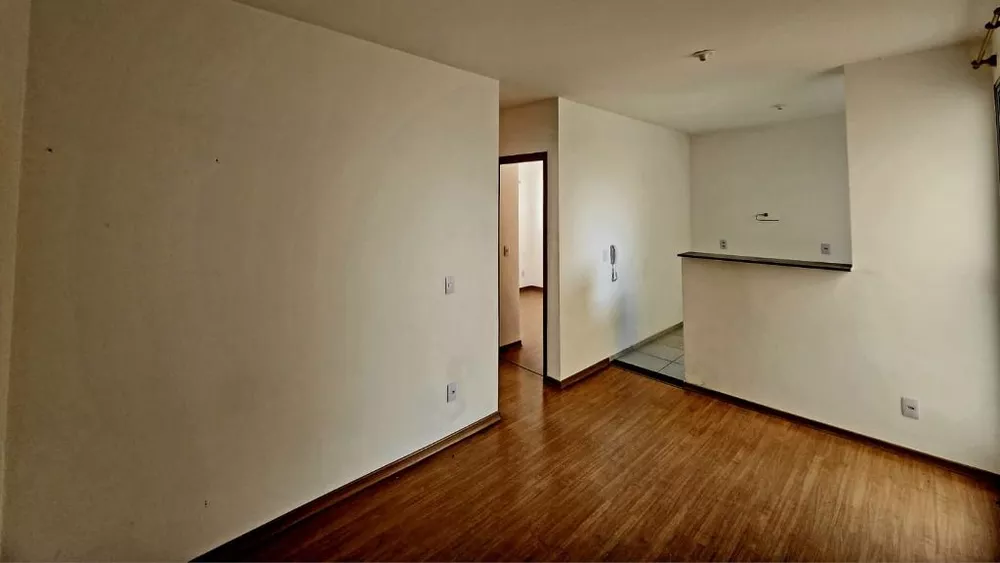 Apartamento à venda e aluguel com 2 quartos, 45m² - Foto 2