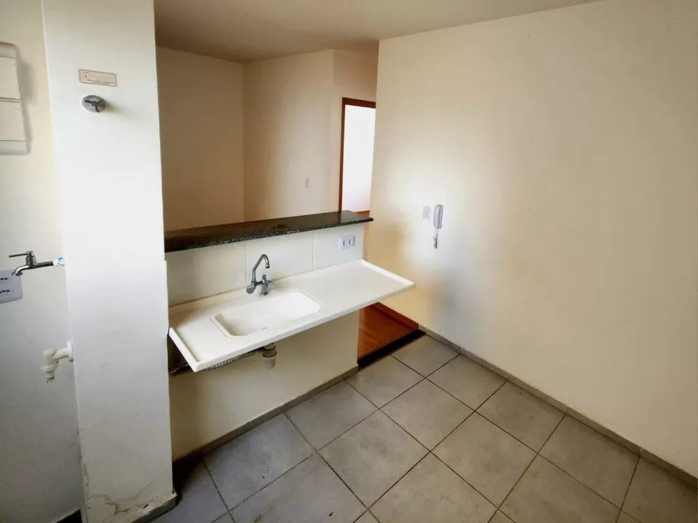 Apartamento à venda e aluguel com 2 quartos, 45m² - Foto 3