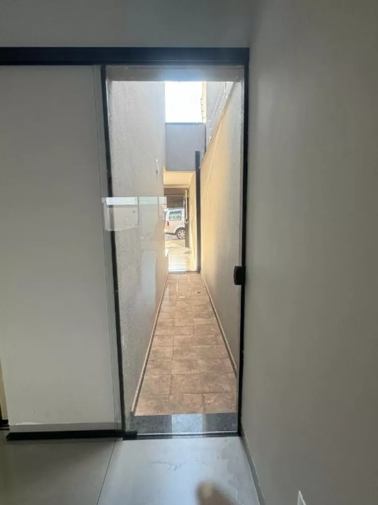 Casa à venda e aluguel com 3 quartos, 173m² - Foto 4