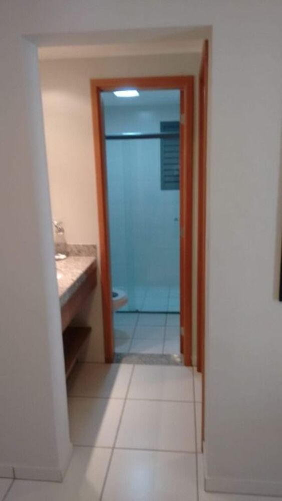 Apartamento à venda com 1 quarto, 40m² - Foto 2
