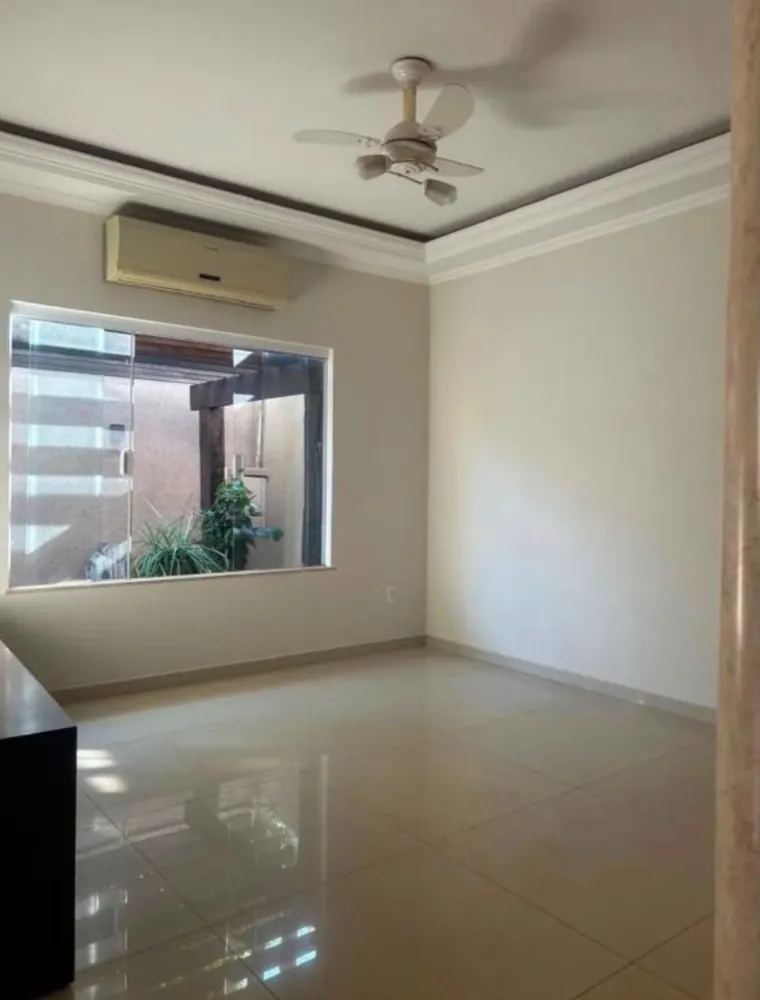 Casa, 3 quartos, 185 m² - Foto 2