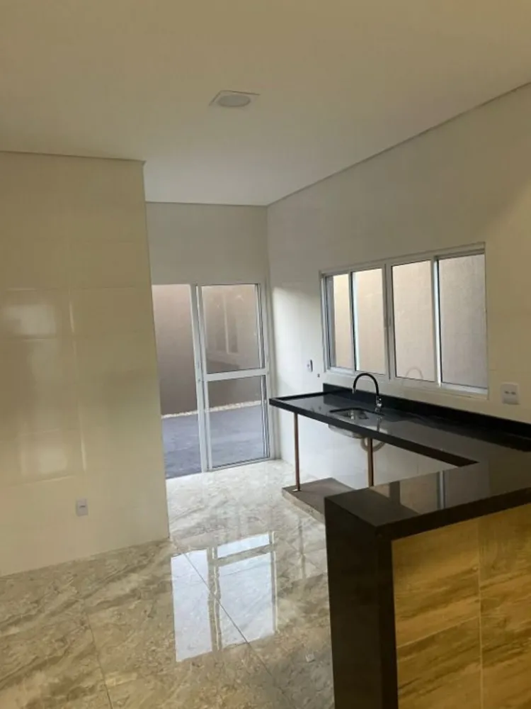 Casa, 3 quartos, 121 m² - Foto 1
