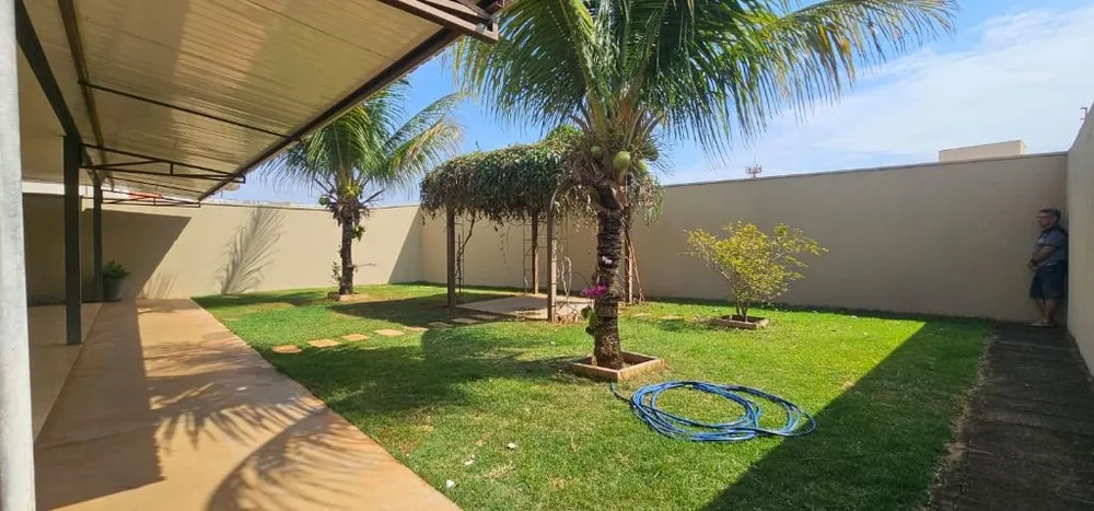 Casa, 3 quartos, 198 m² - Foto 4