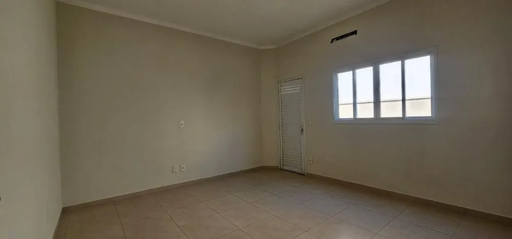 Casa, 3 quartos, 198 m² - Foto 1