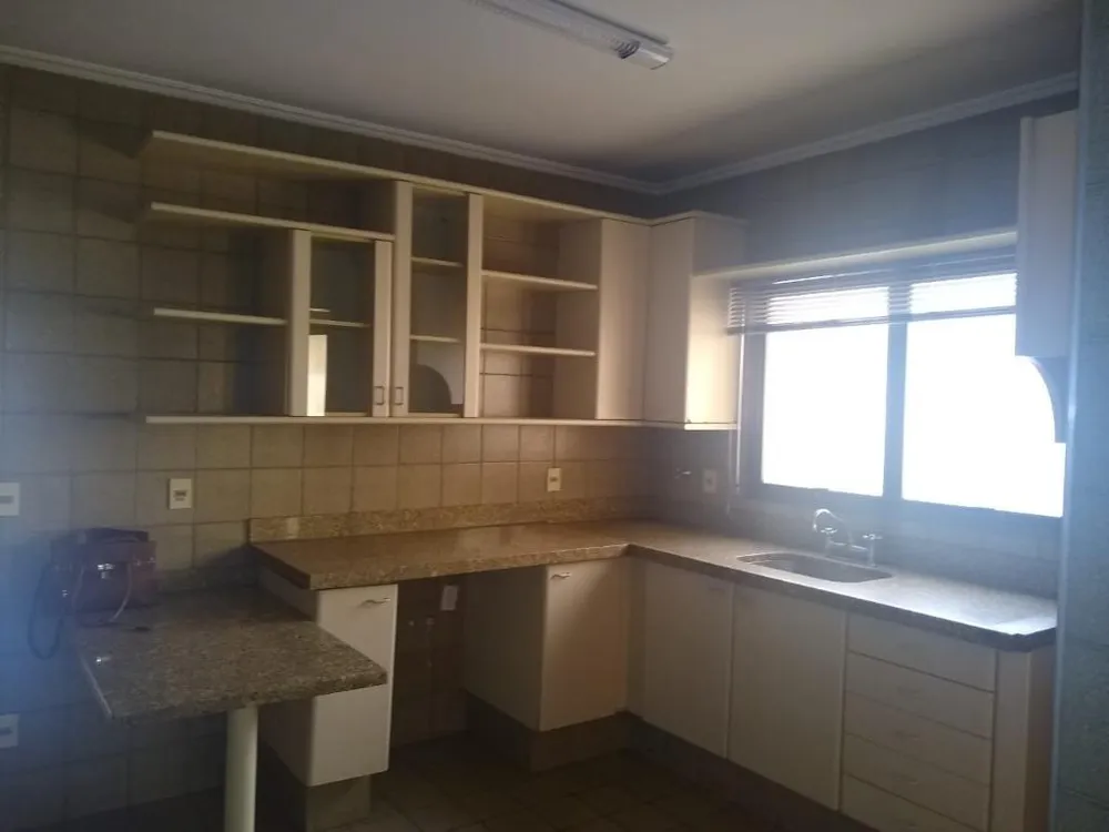 Apartamento, 3 quartos, 200 m² - Foto 3