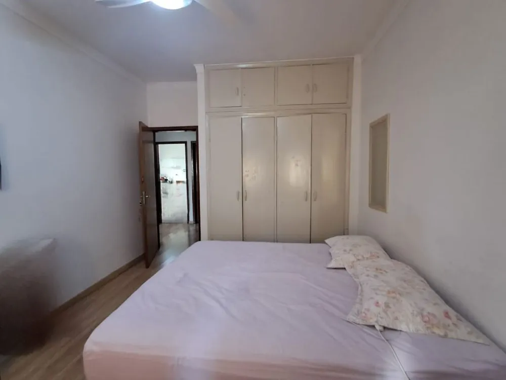 Casa, 3 quartos, 198 m² - Foto 2