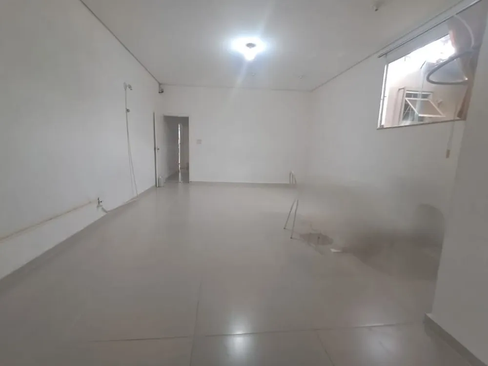 Loja-Salão, 300 m² - Foto 1