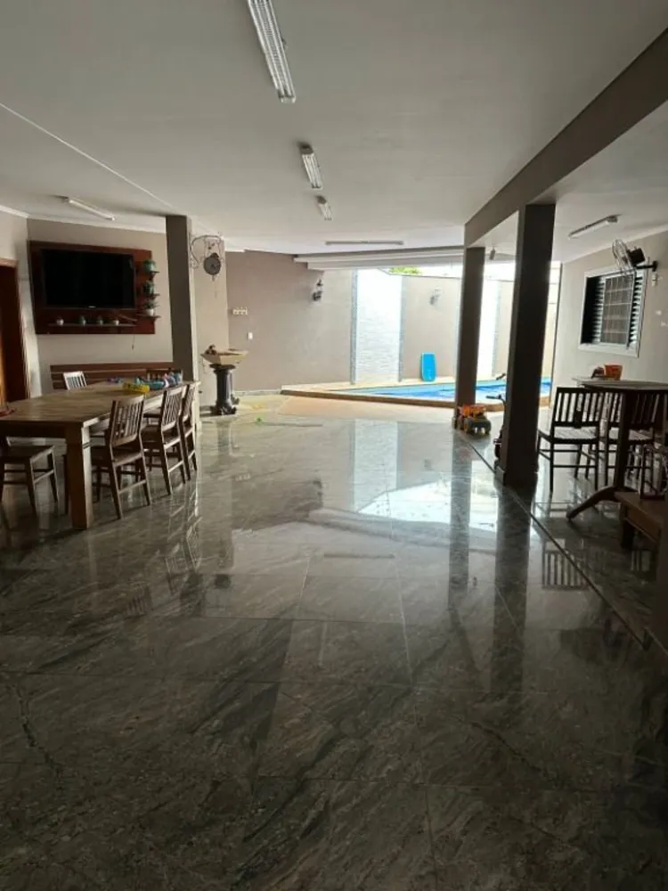 Casa, 5 quartos, 421 m² - Foto 3