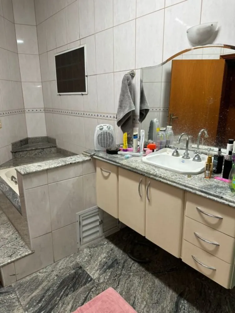Casa, 5 quartos, 421 m² - Foto 1