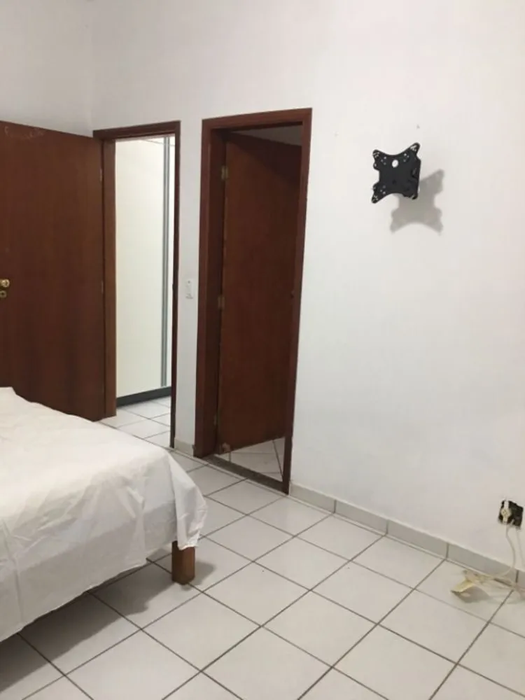 Casa, 3 quartos, 222 m² - Foto 3