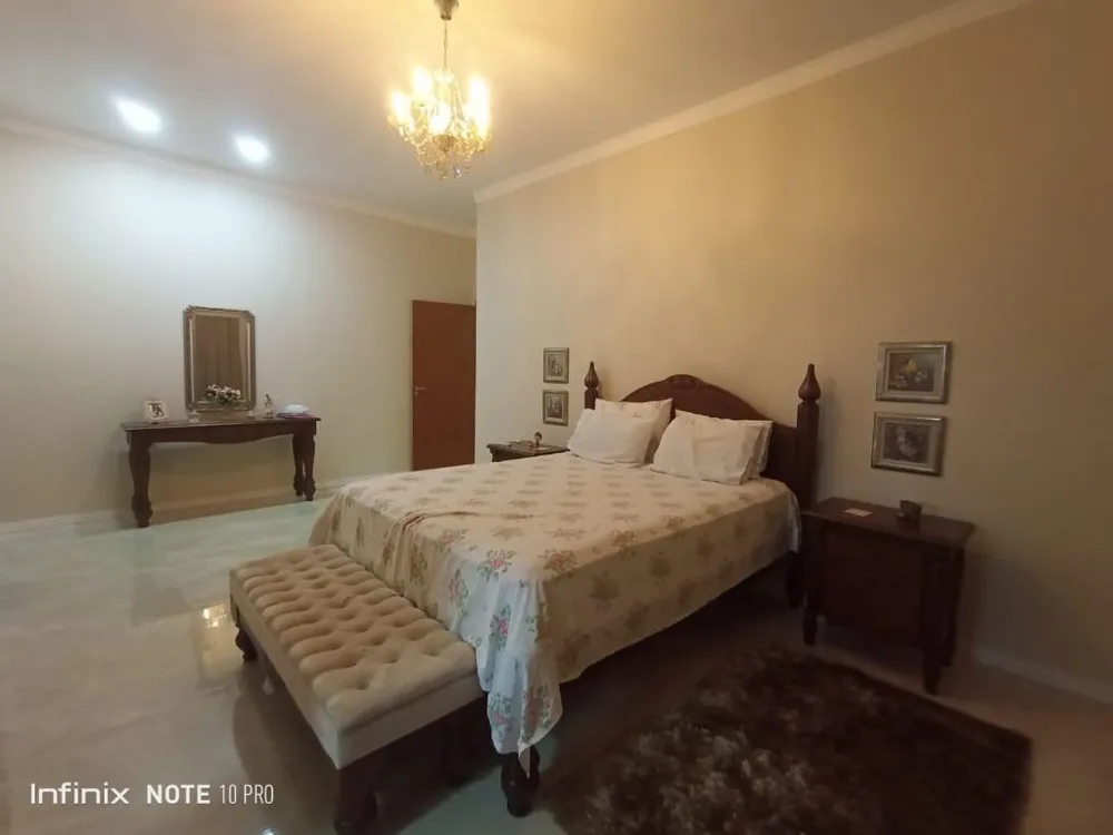 Casa, 3 quartos, 362 m² - Foto 4