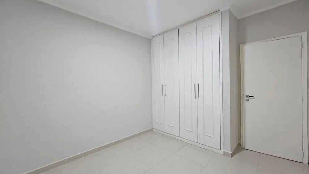 Casa, 3 quartos, 200 m² - Foto 2